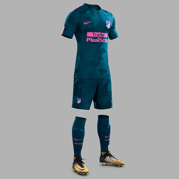 Atletico-Madrid-2017-18-sasongens-Tredje-Troja-ar-valdigt-speciell